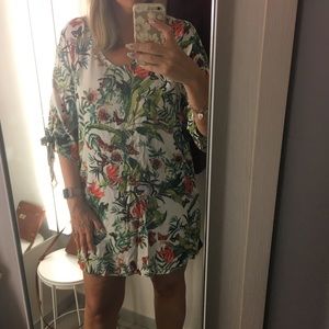 H&M tropical tie sleeve dress